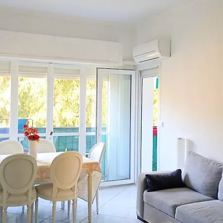 アパート Artemare, Il Fascino Del Classico Con Ogni Comfort