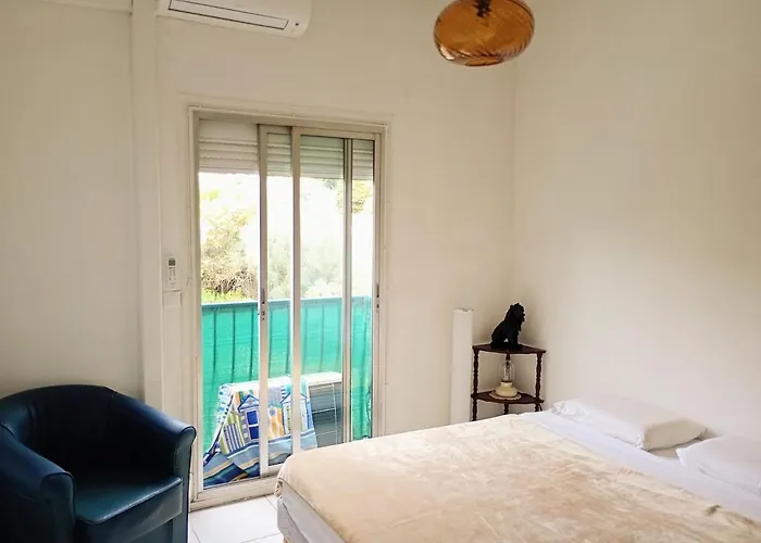 Lägenhet Artemare, Il Fascino Del Classico Con Ogni Comfort