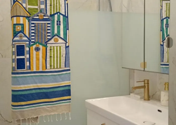 Artemare, Il Fascino Del Classico Con Ogni Comfort *